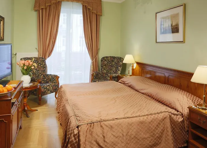 Отель Bristol Карловы Вары