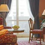 Bristol Hotel 4*