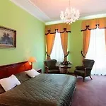 Hotel Bristol 4*