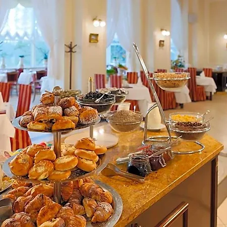 Bristol Hotel