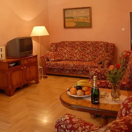 Hotel Bristol 4*