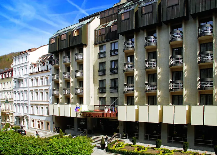 Bristol Hotel 4*